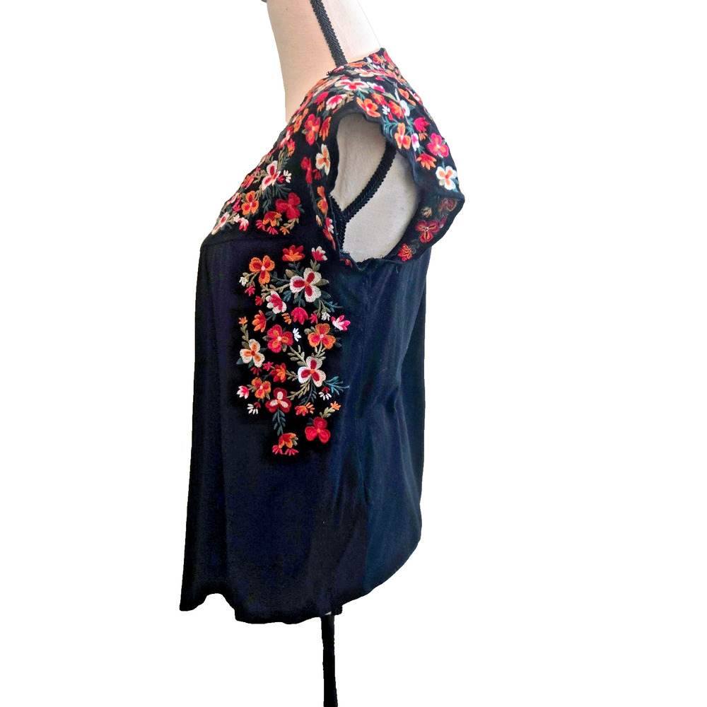 Savannah Jane Boho Peasant Hippie Mexican shirt black embroidered flowers M - Picture 7 of 13